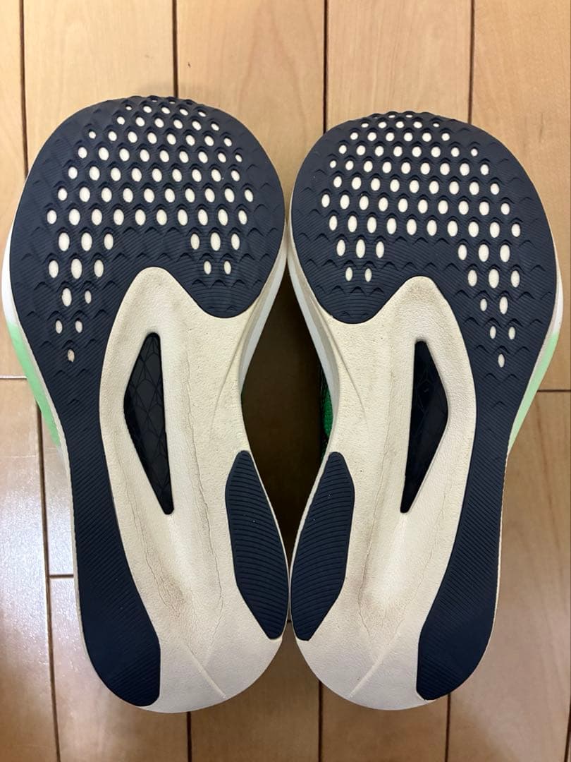 アシックス ASICS マジックスピード5 25.5cm