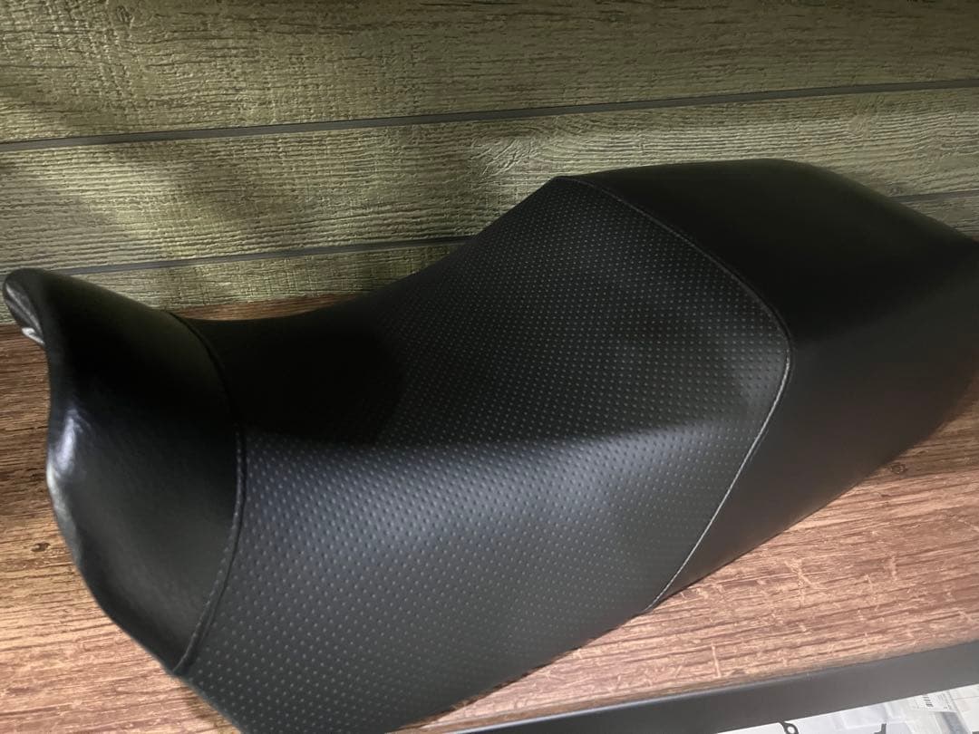 GPZ900R 純正シート　ロー加工2センチ