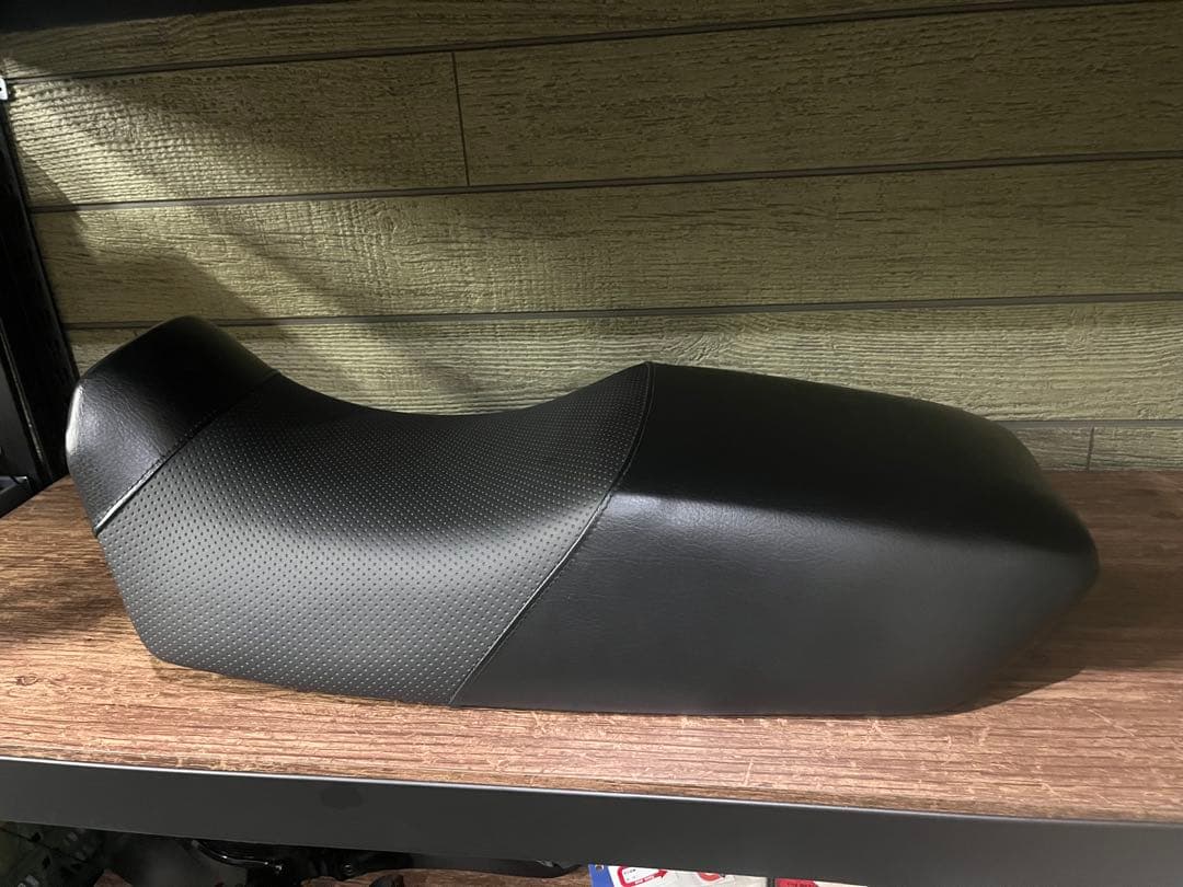 GPZ900R 純正シート　ロー加工2センチ