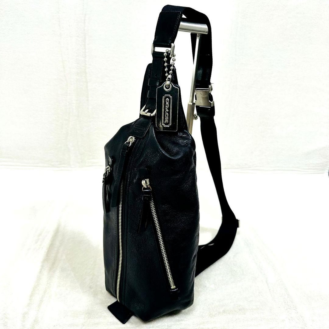 コーチ ボディバッグ トンプソン スリングバッグ ショルダーバッグ レザー 黒