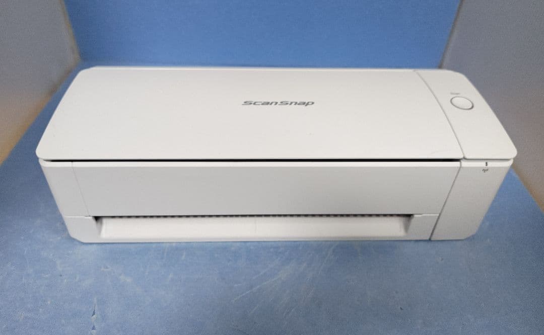 たまった書類を一気にスキャン 富士通 ScanSnap iX1300 （白）