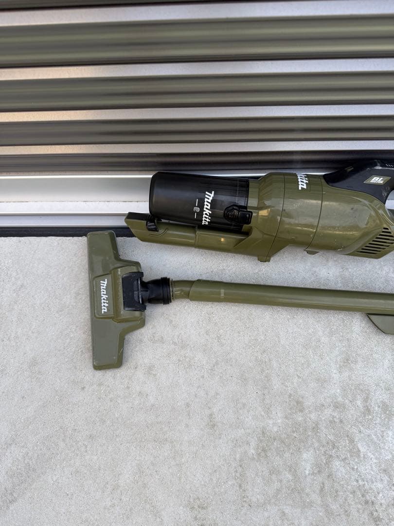 Makita CL286FD スティッククリーナー 18V