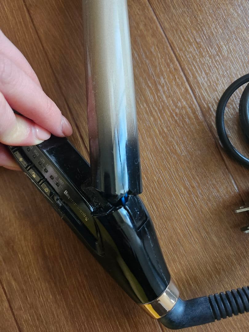 ヘアビューロン　 ストレートヘアアイロン4DPlus