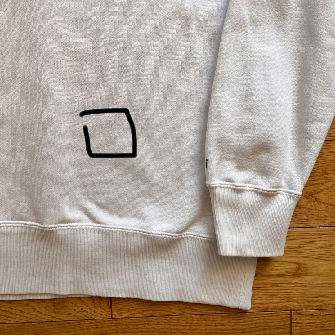 sacai × KAWS パーカー