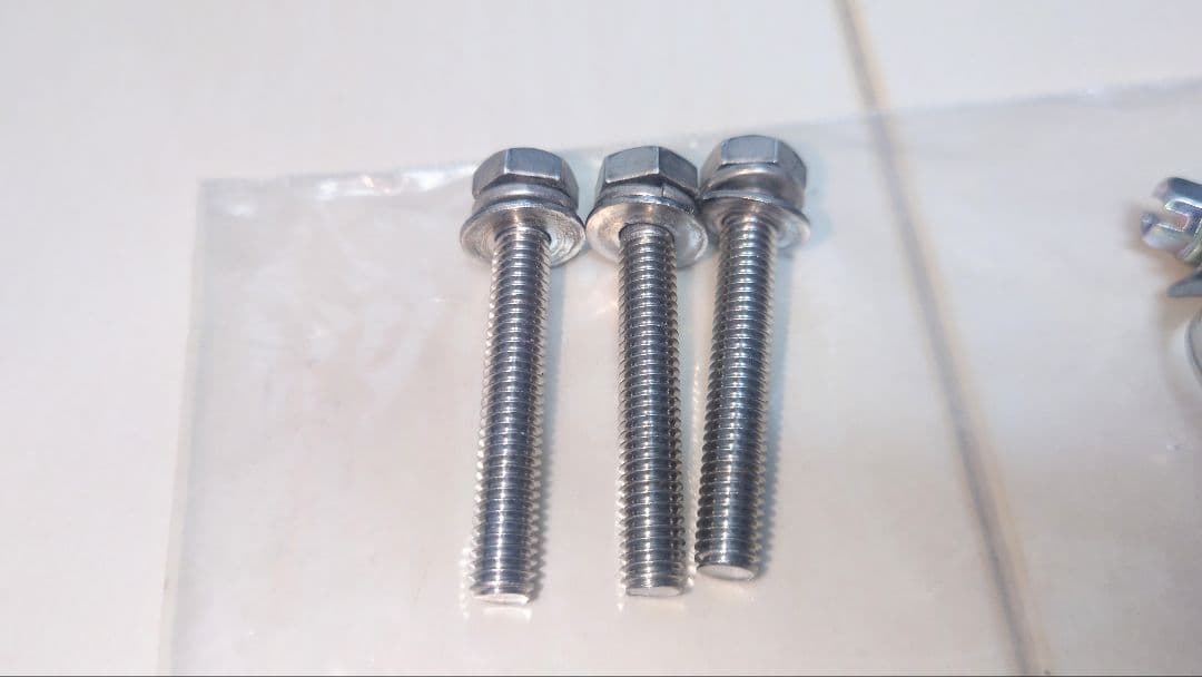 ダイハツエッセL235S KF-VE車用パワーハウスDTM製スロットルスペーサー