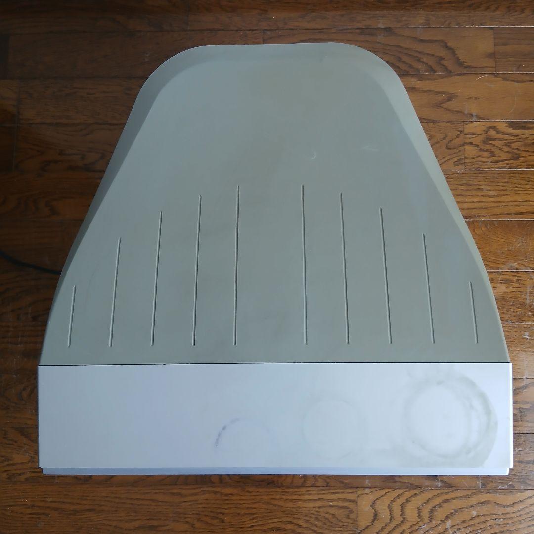 SONY Trinitron フラットブラウン管テレビ　14型　　　02年型