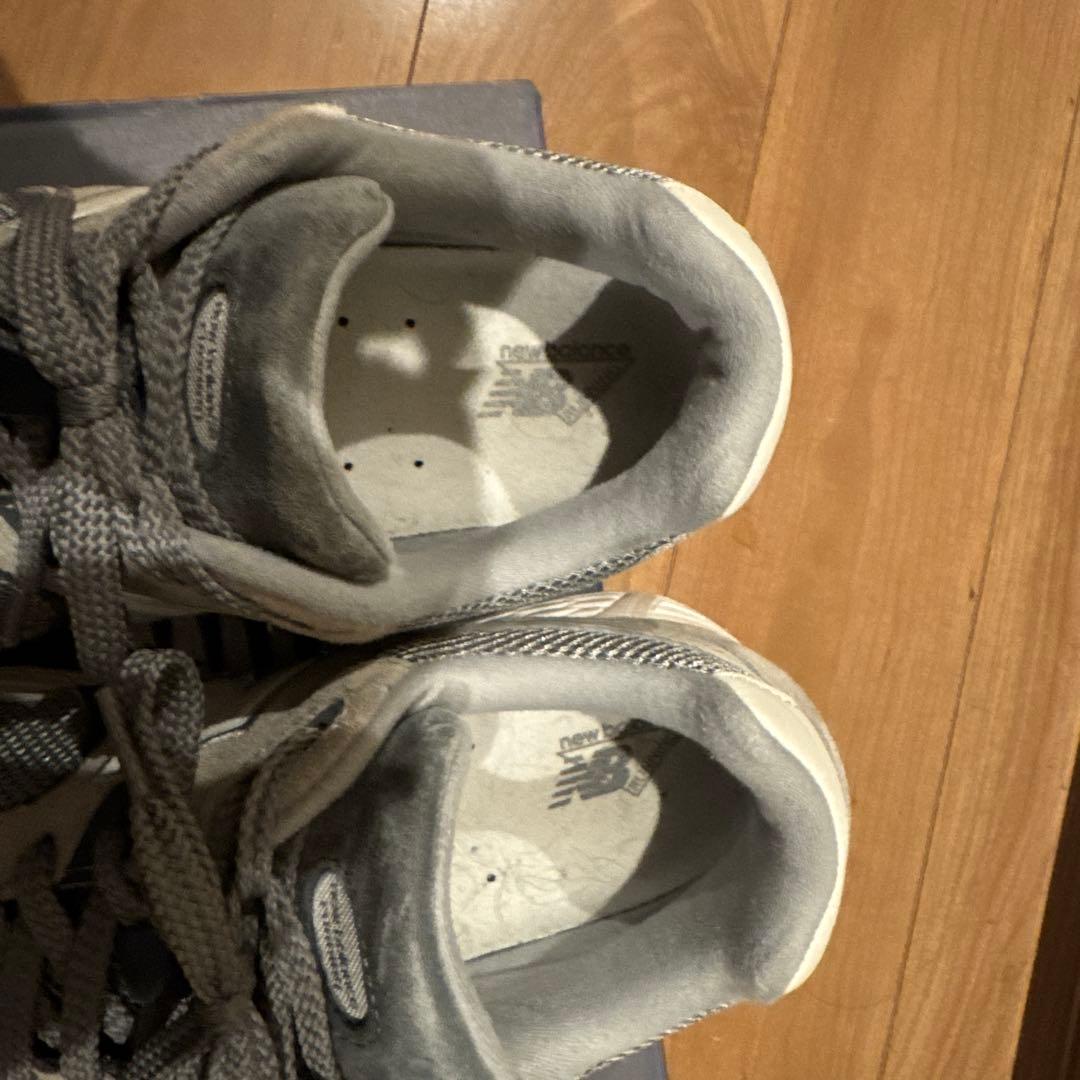 【早いもの勝ち！】New Balance 2002r グレー