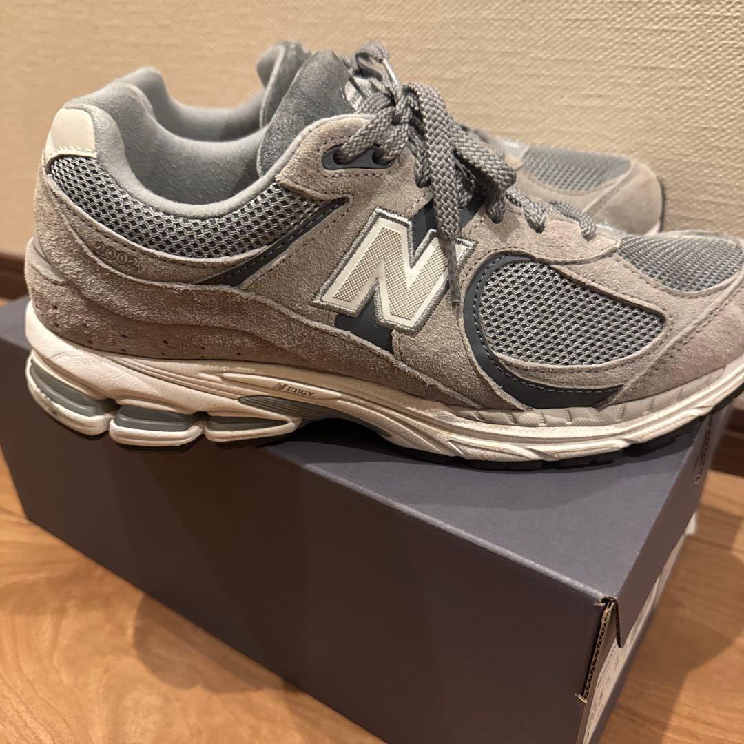 【早いもの勝ち！】New Balance 2002r グレー