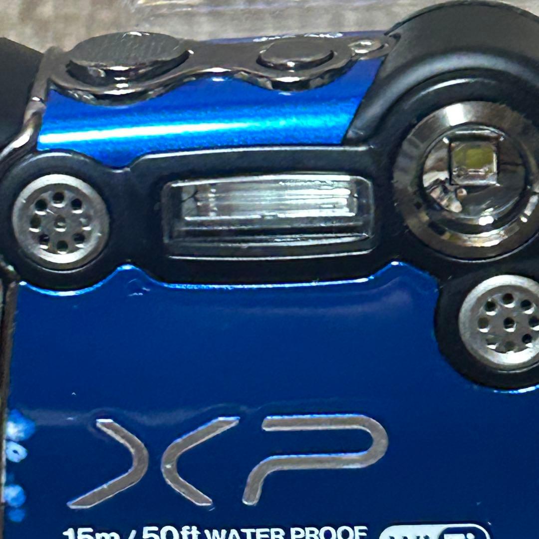 動作品　FUJIFILM FinePix XP200 ブルー コンデジ　防水防塵
