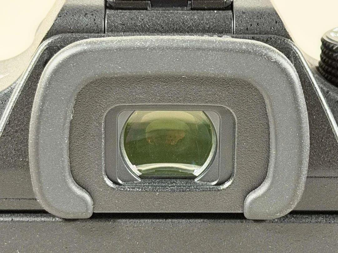 【極美品】PENTAX K-70 アイビー CLUB HOUSEモデル グリーン