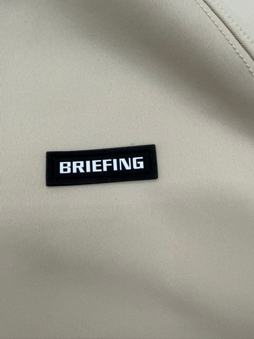 BRIEFING ベージュジャケット