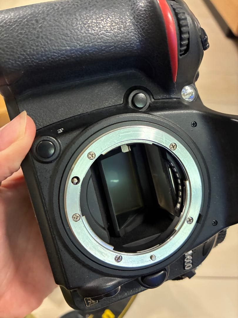 Nikon D600 デジタル一眼レフカメラ