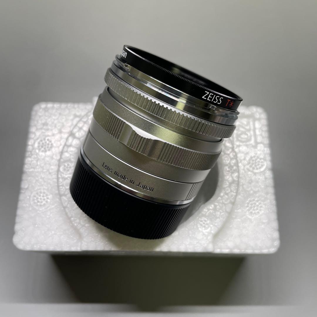 Carl Zeiss Biogon T* 2.8/28mm フード&フィルタ付き