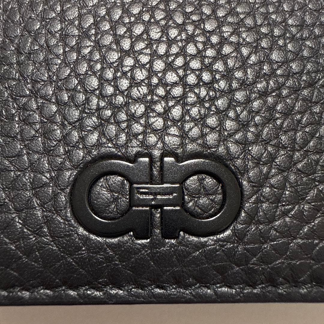 フェラガモ　Salvatore Ferragamo ケース　未使用