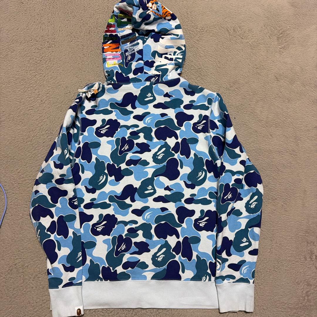 A BATHING APE BAPE TIGER シャークパーカー　CAMO M