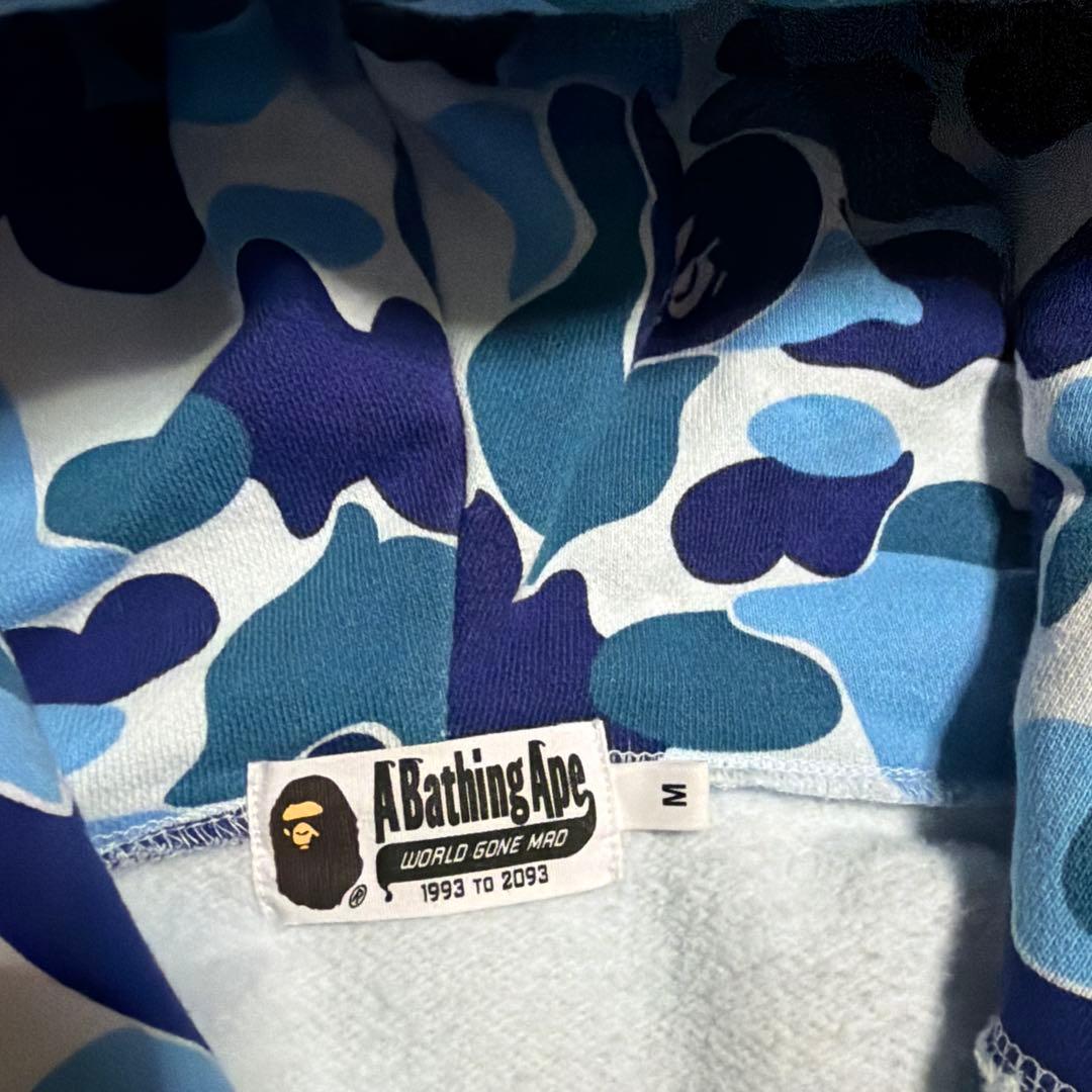 A BATHING APE BAPE TIGER シャークパーカー　CAMO M