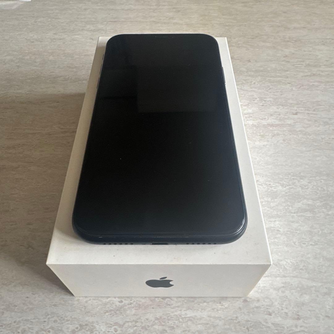 iPhone XR ブラック