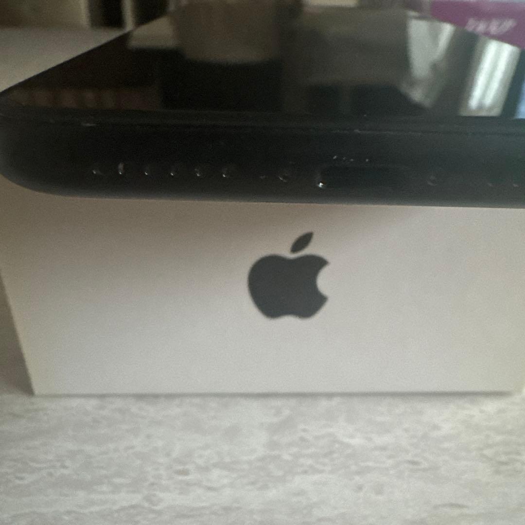 iPhone XR ブラック