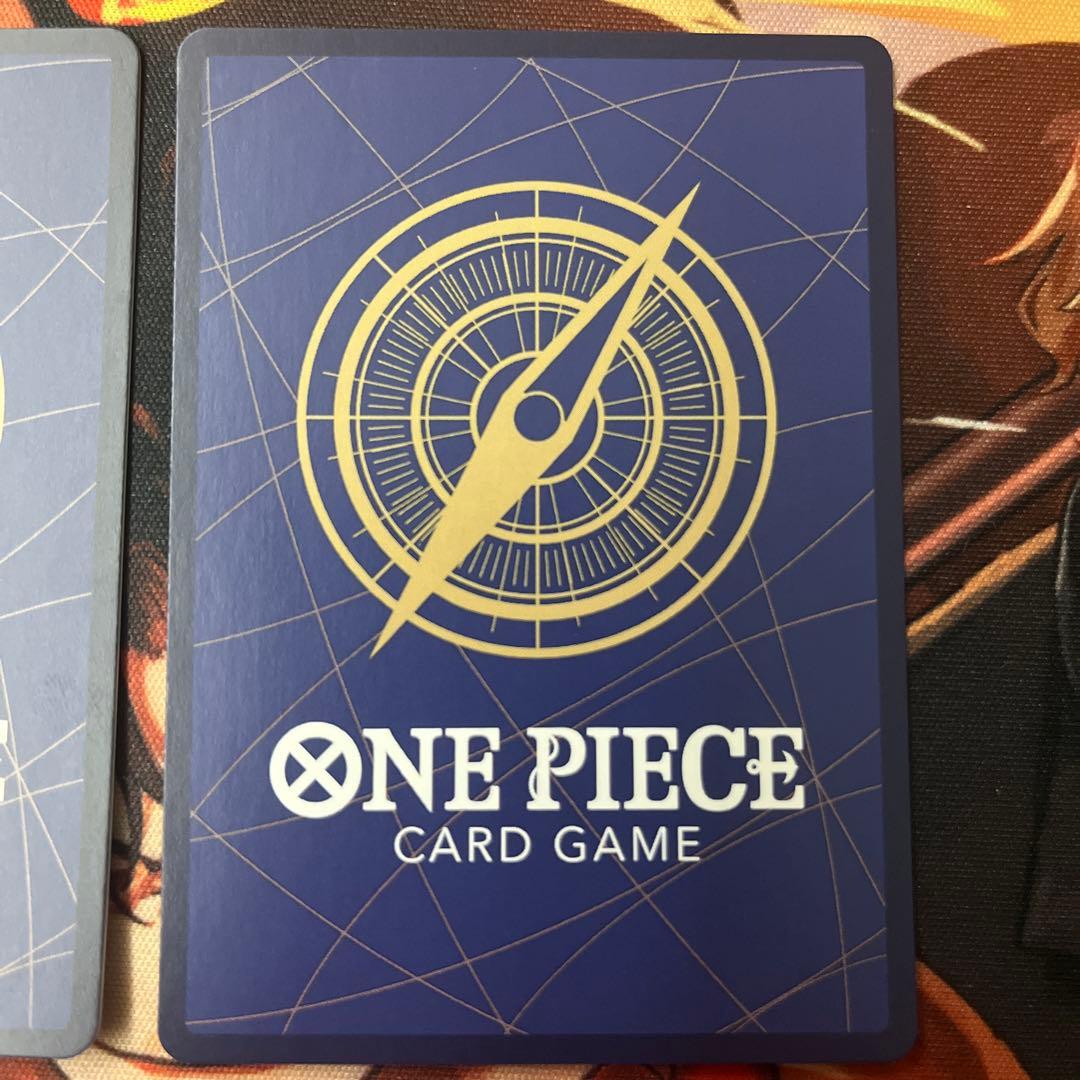 ワンピースカード　美品　ナミ R パラレル OP01-016 ロマンスドーン