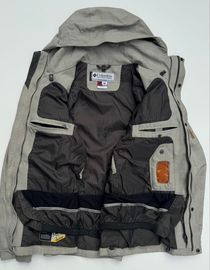 N*e様 Columbia TITANIUM スノーボードジャケットグレーチェッ