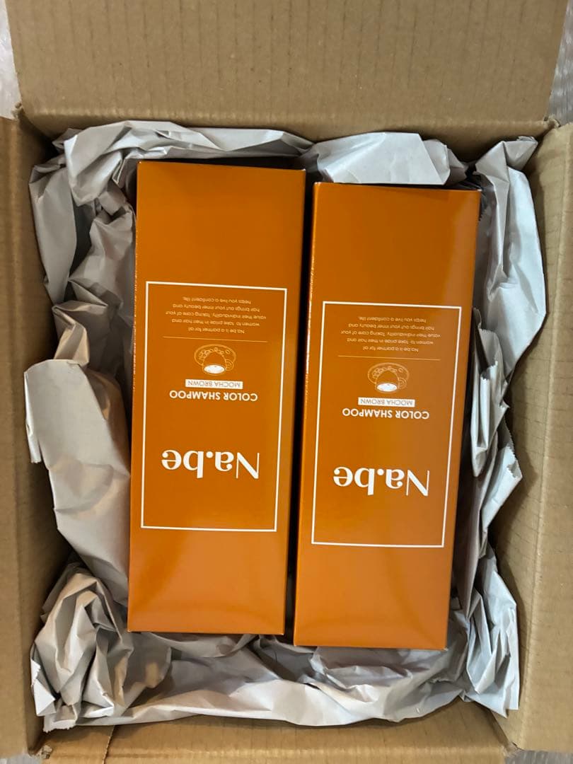 ナイブカラーシャンプー　　一本のお値段4250円です