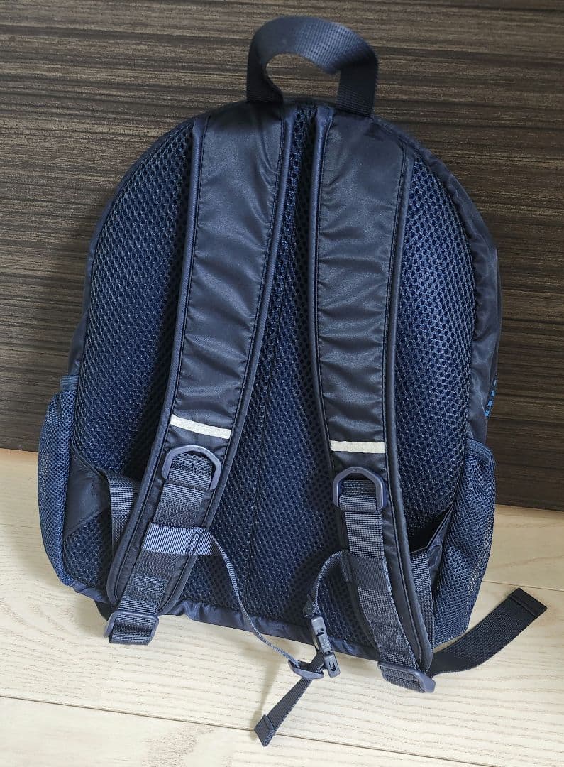 ファミリア　リュック　　現行品　定価１４３００円