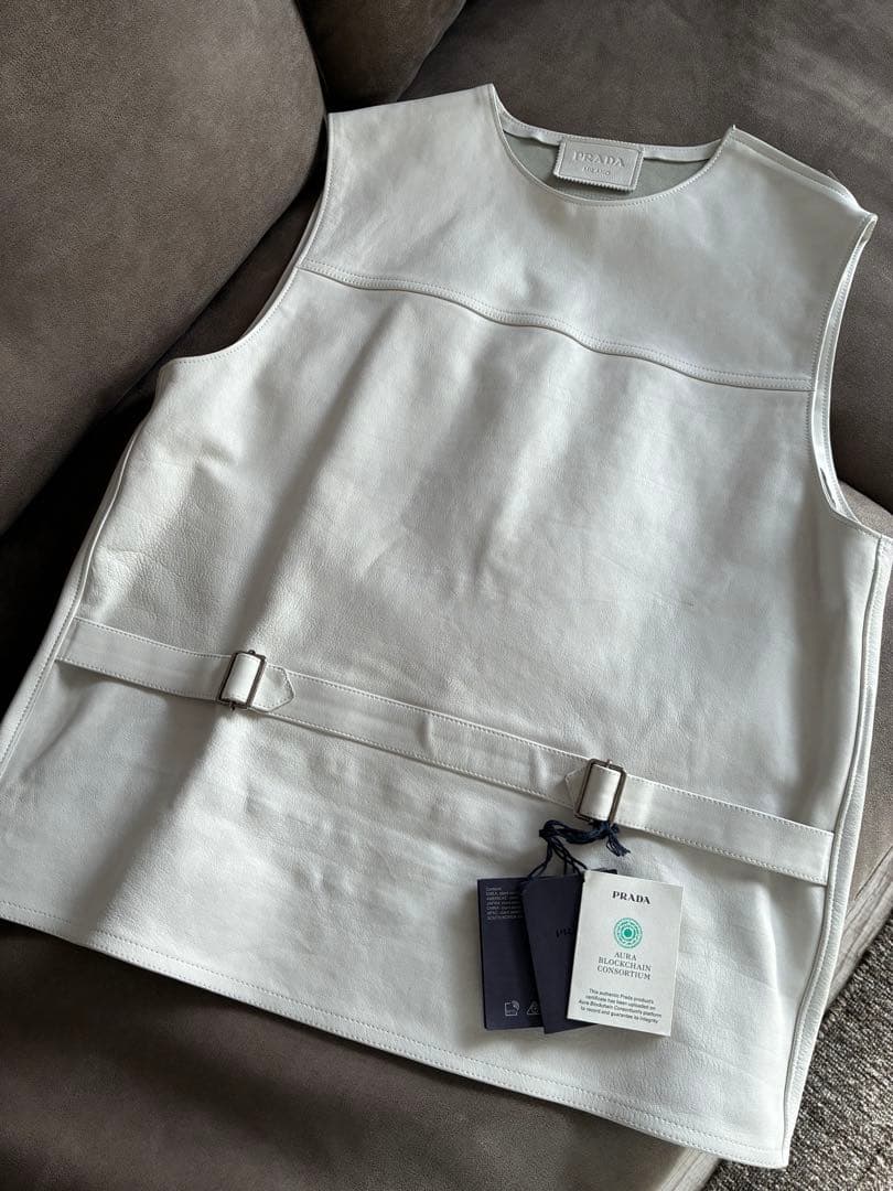 23SS PRADA レザーベスト50