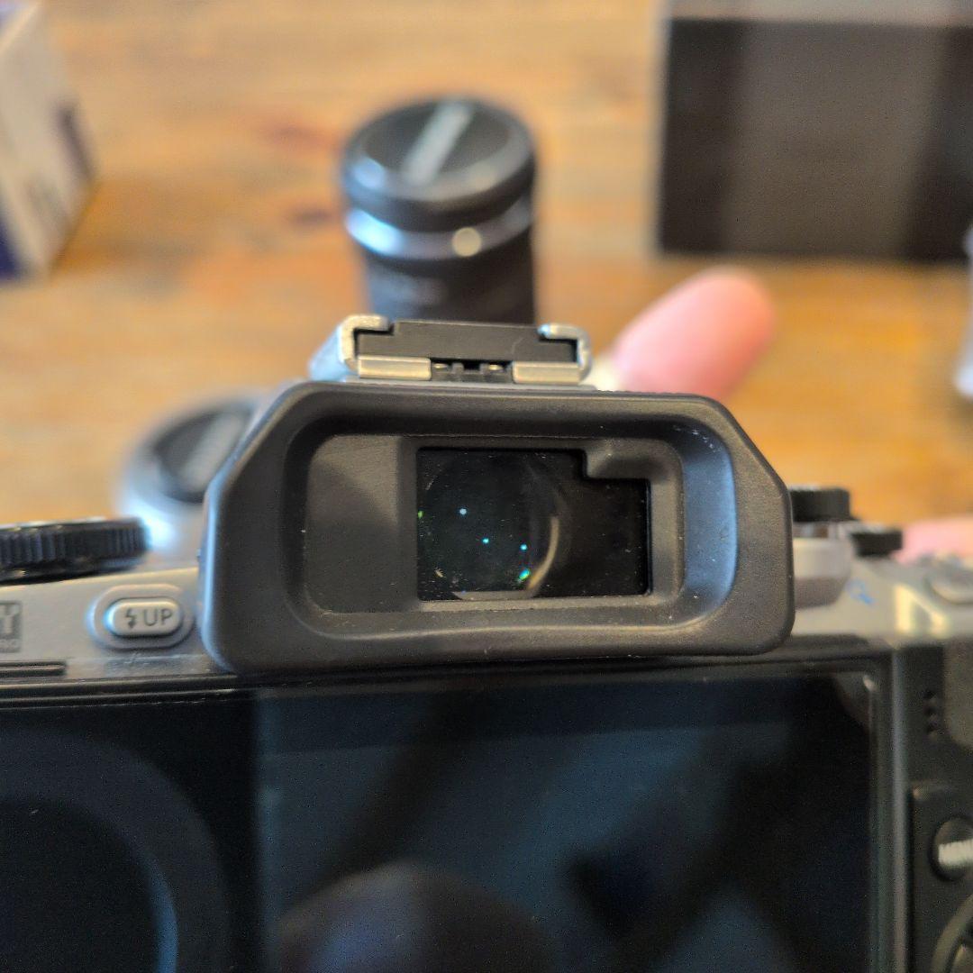 OLYMPUS OM-D E-M10 ミラーレス一眼セット