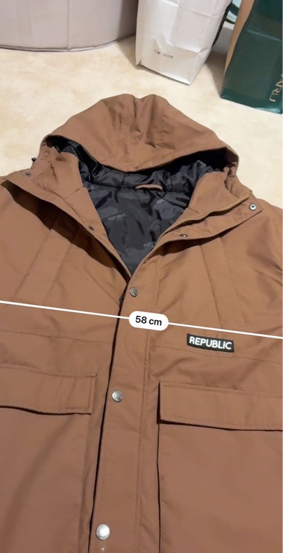 REPUBLIC ブラウン フード付きジャケット