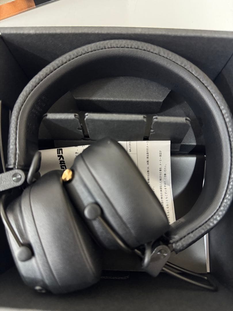 Marshall Major IV ワイヤレスヘッドホン 先月購入 マーシャル