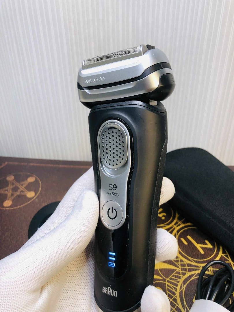 【美品】Braun Series 9 9340s ブラウンシリーズ9 シェーバー
