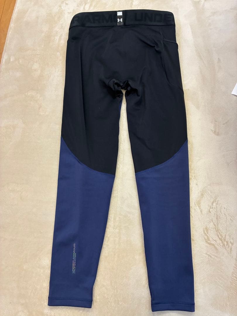 UAコールドウェザープロ　ロングスリーブ モックネック シャツ　レギンス　XL