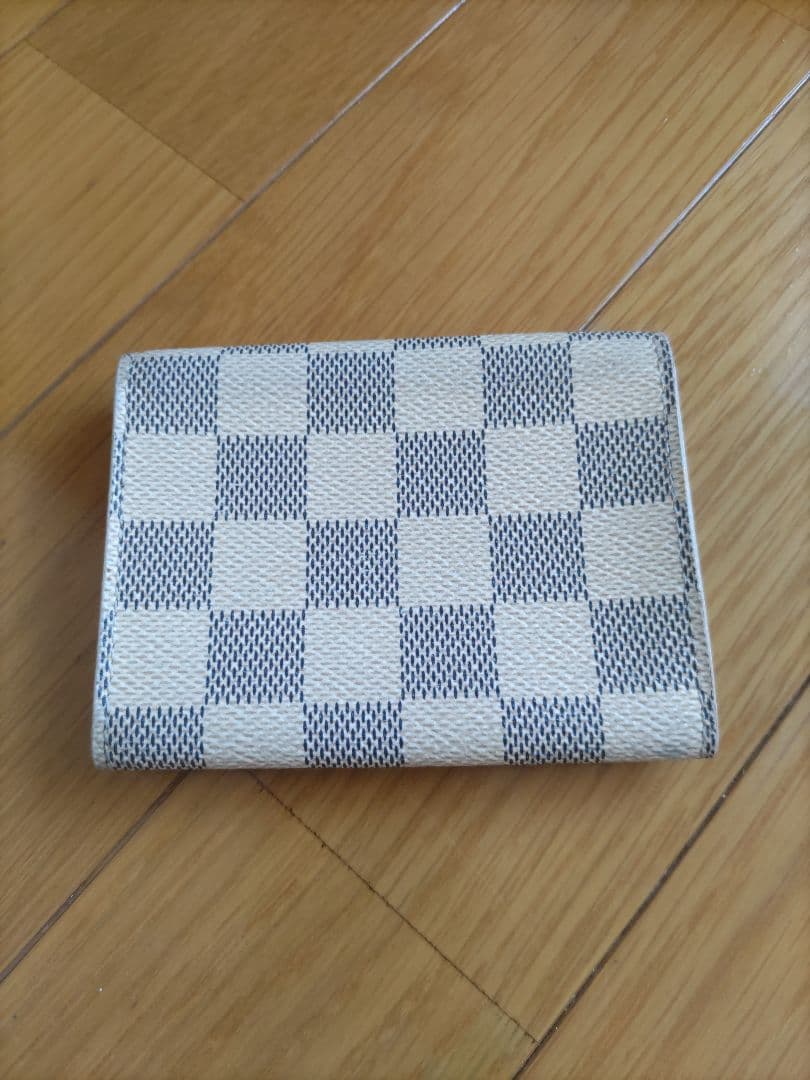 Louis Vuitton ダミエ・グラフィット 名刺入れ