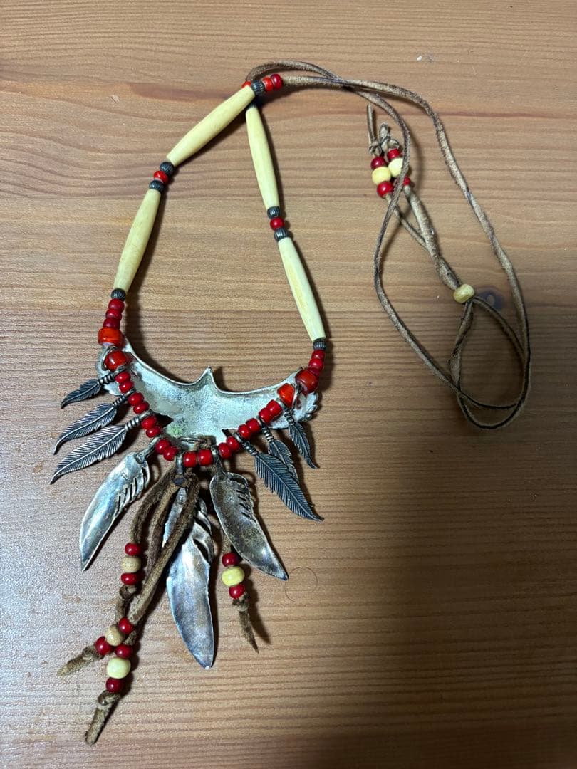 イーグル　フェザー　ネックレス　ビーズ　シルバー　925 SILVER