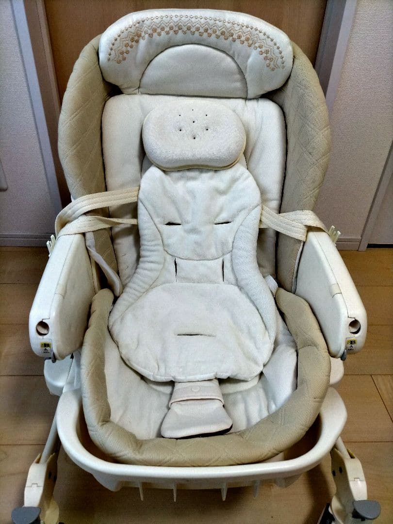 Aprica アップリカ ココチーノオートDX 電動ハイローチェア ベビーチェア