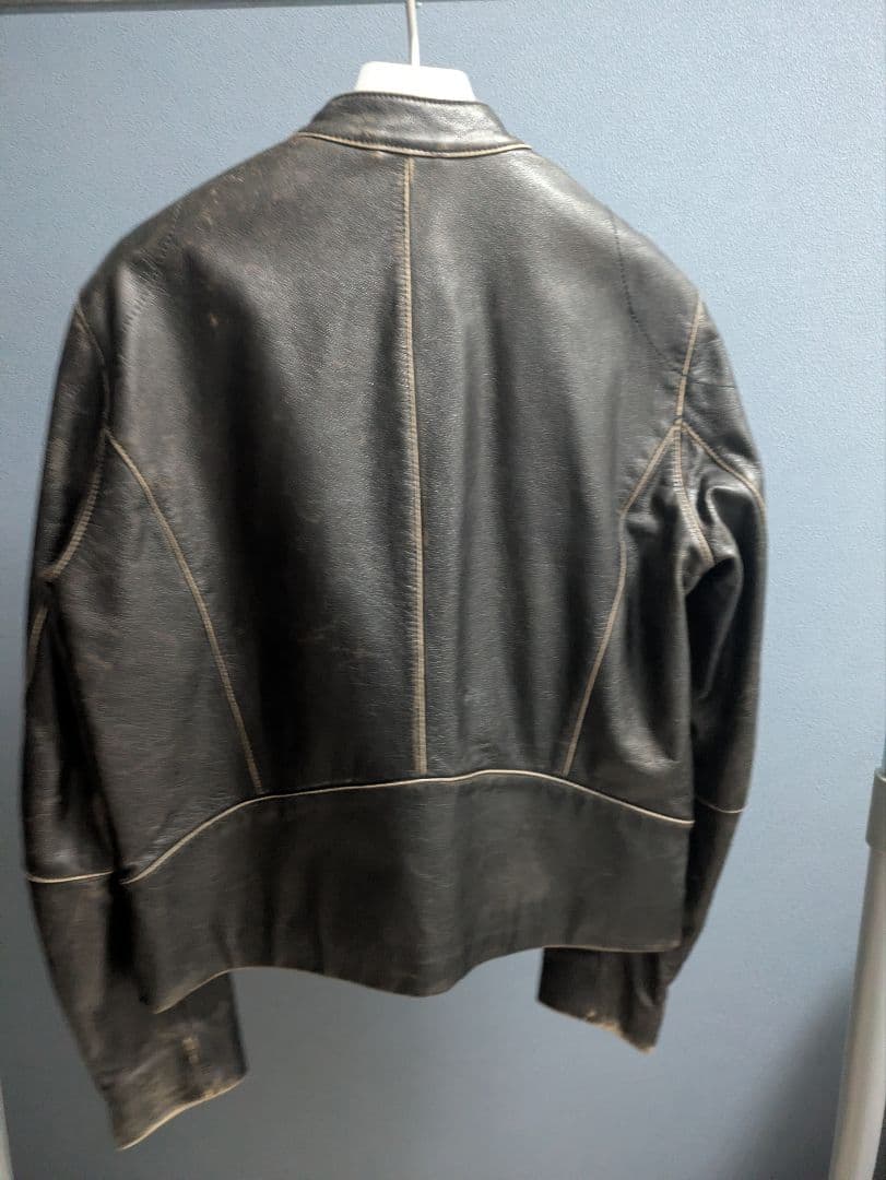 トゥモローランド　牛革　シングルライダース