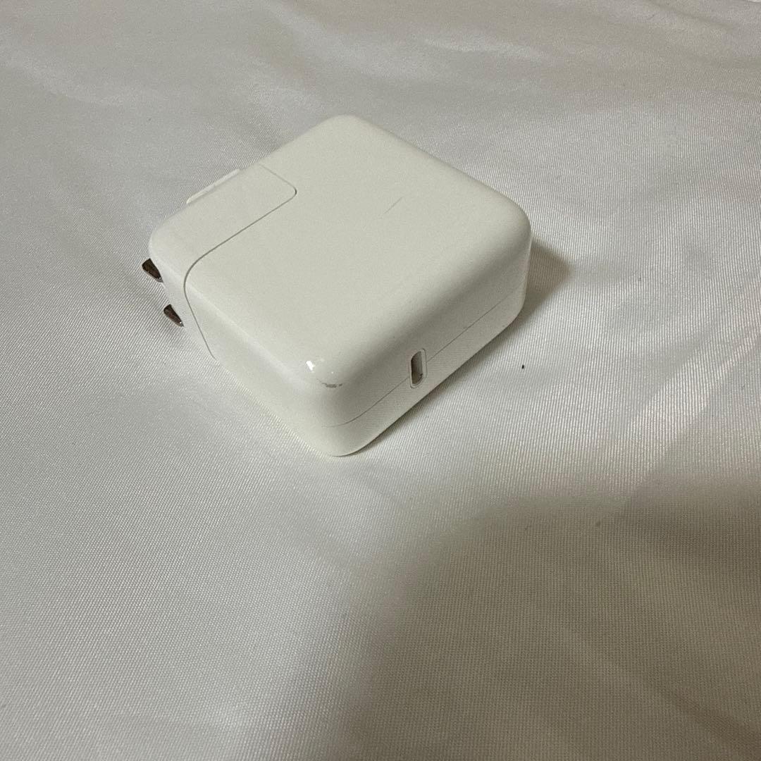 ※画面割れ・ジャンク　Apple M1 MacBook Air シルバー