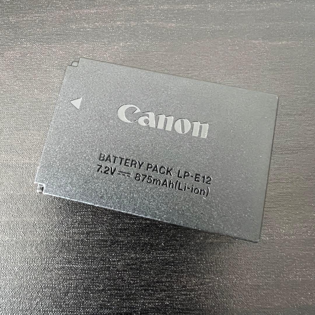 Canon EOS Kiss M2 ダブルレンズキット ミラーレス一眼 ホワイト