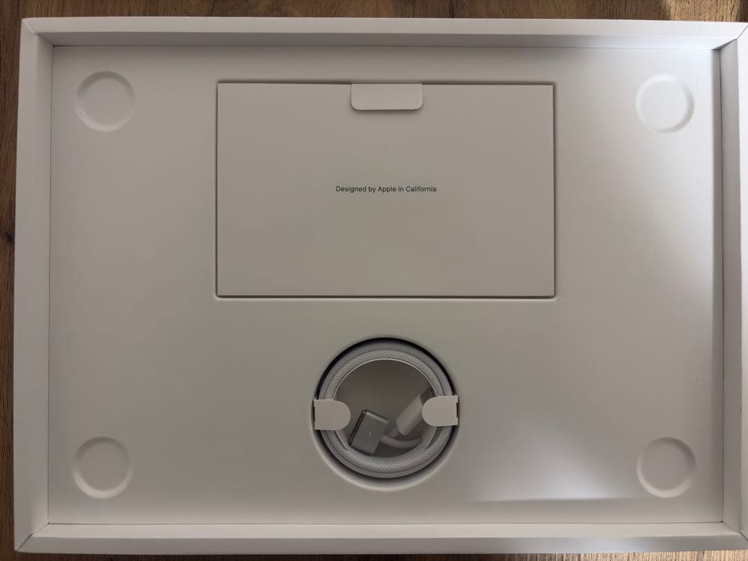 MacBook Air 本体 M4 16GB SSD 512GB