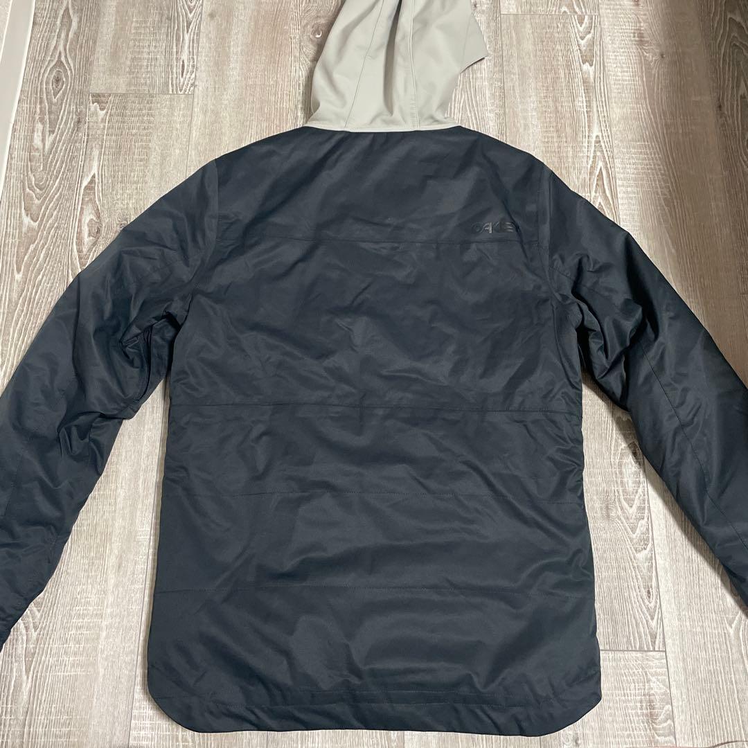 OAKLEY スノーボードジャケット 黒/グレー