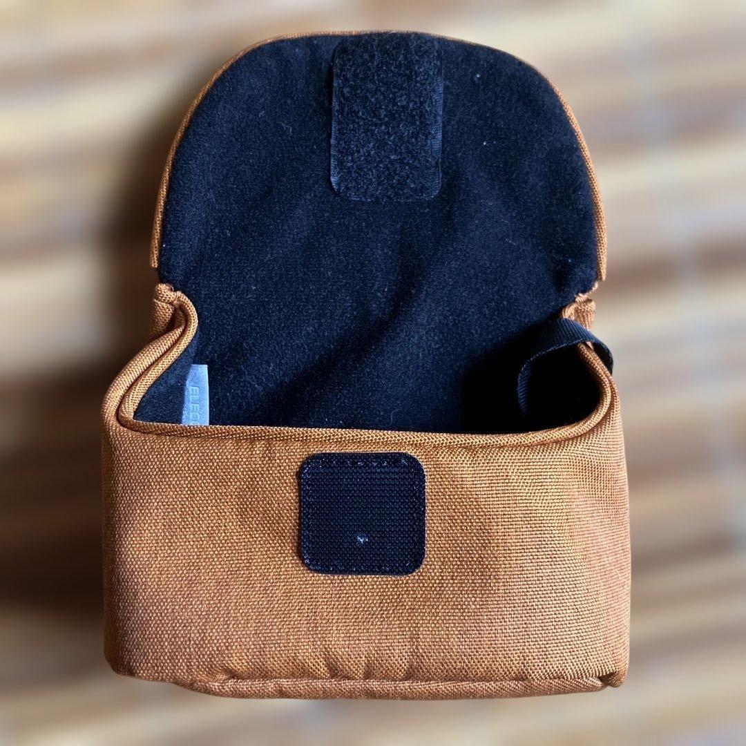 Canon PowerShot SX720 HS 本体と付属品