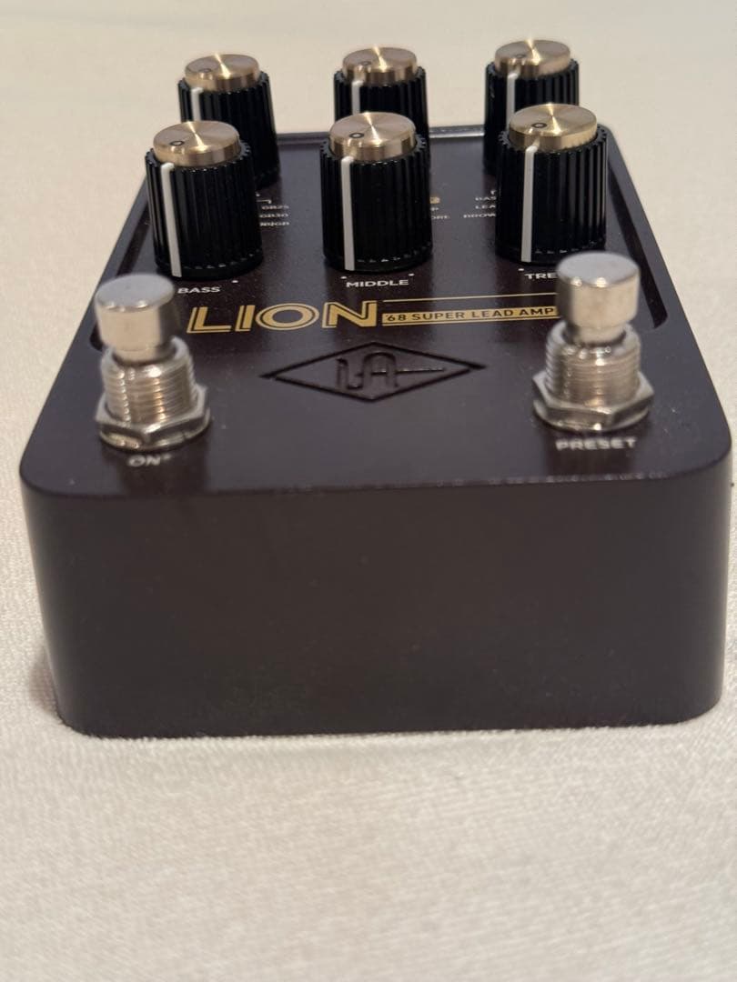 ギター UAFX Lion 68 Super Lead Amp