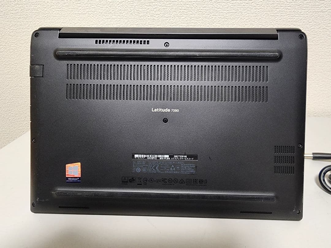 美品　DELL Latitude 7390 i5 8GB 256GB