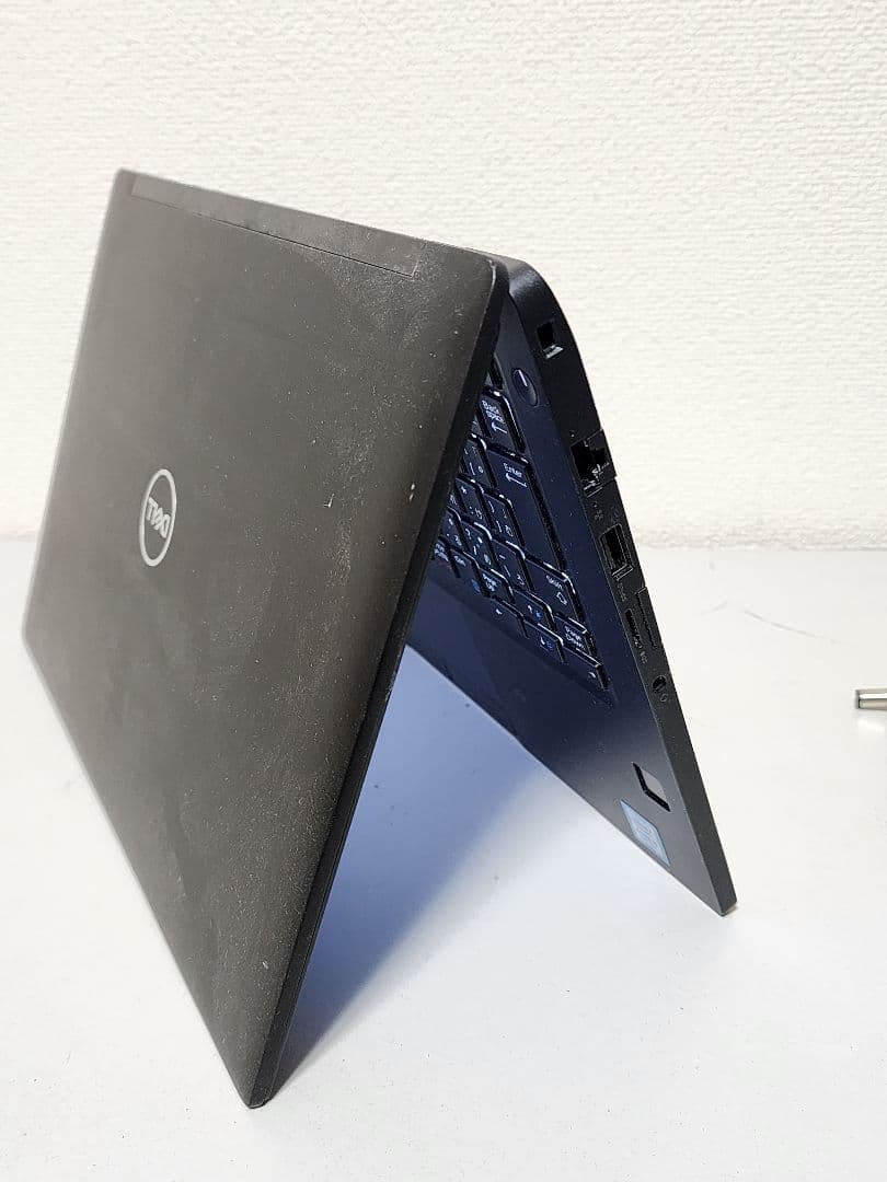 美品　DELL Latitude 7390 i5 8GB 256GB