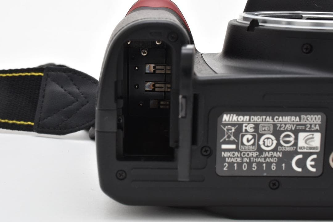 ★撮影枚数4,719枚・超美品★ ニコン D3000 ボディ #21380