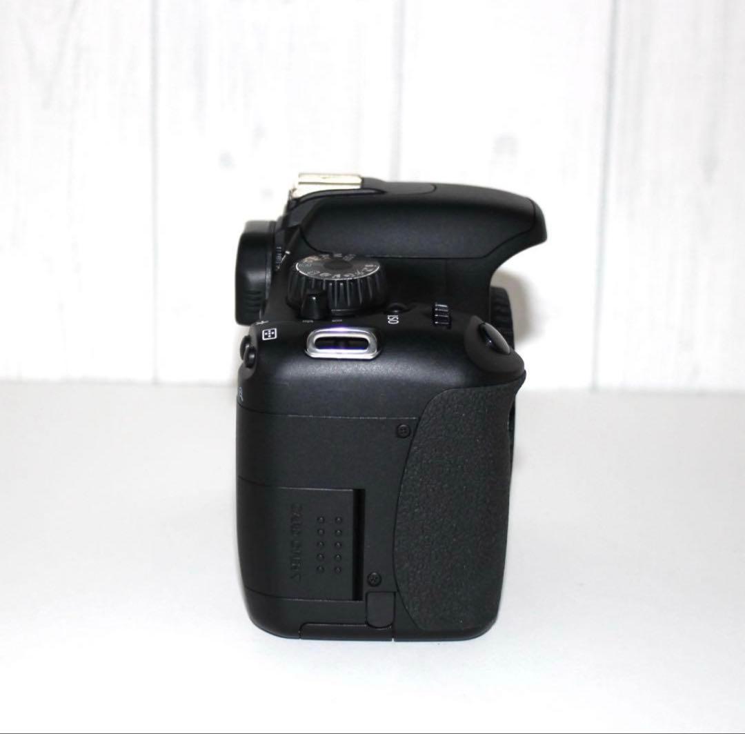 Canon Kiss X4一眼レフカメラ　標準レンズ　手ブレ補正レンズ付き