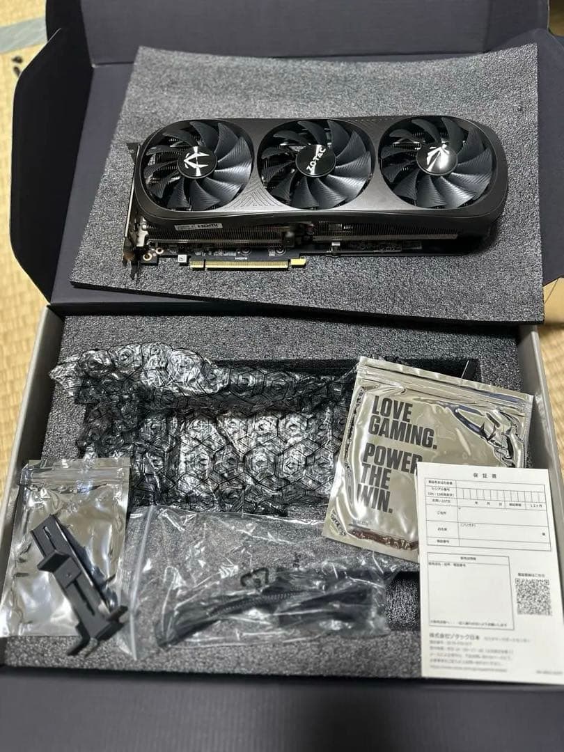 グラフィックボード・グラボ・ビデオカード ZOTAC GeForce RTX 4070 Ti Super 16GB