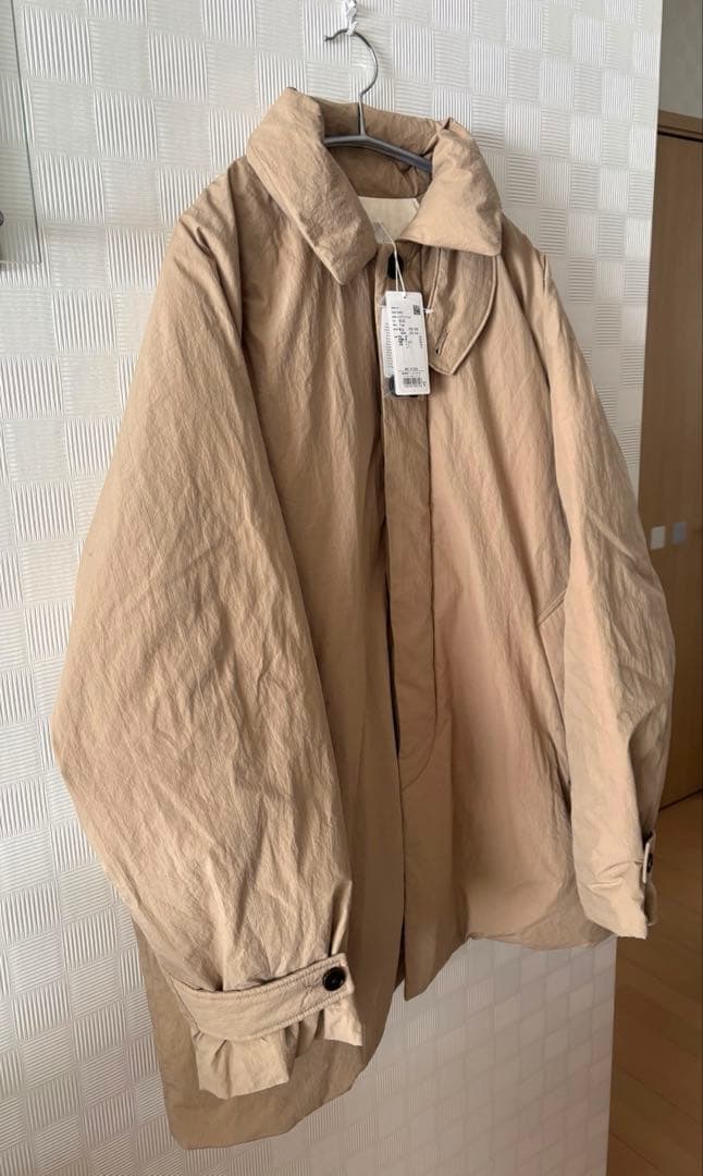 新品タグ付　かぐれ　コットンダウンジャケット　ベージュ　今季完売品　再お値下げ