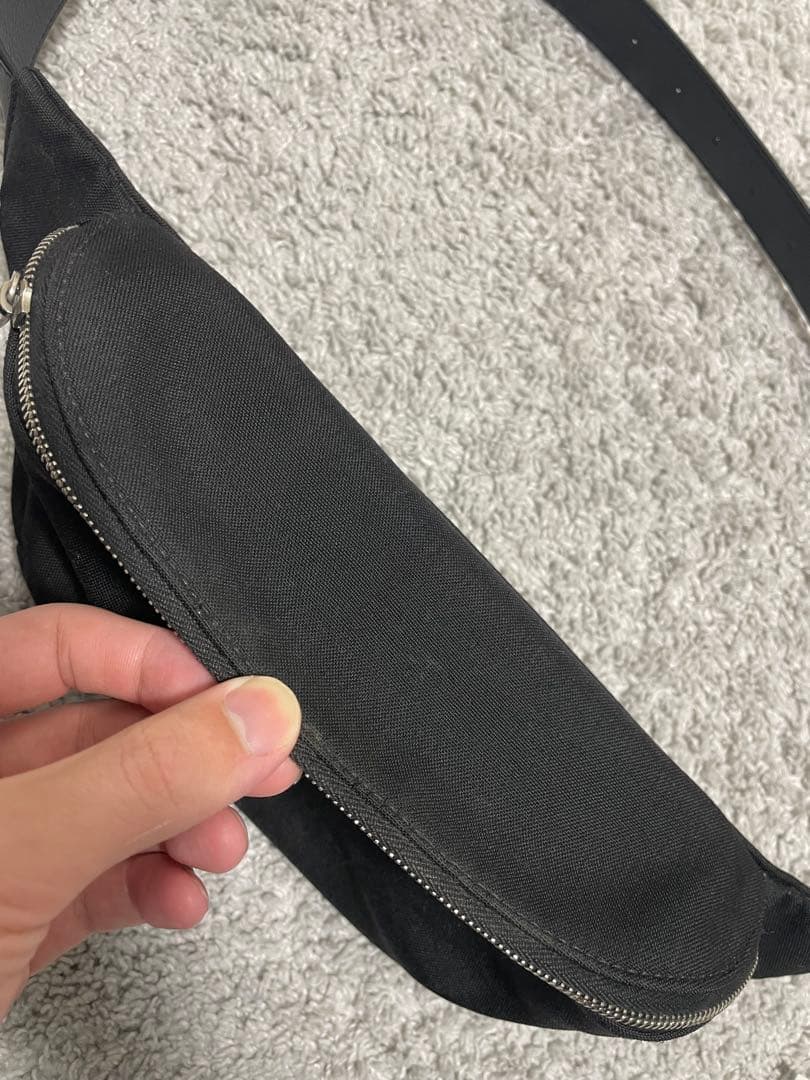 Saint Laurent モノグラム ボディーバッグ美品