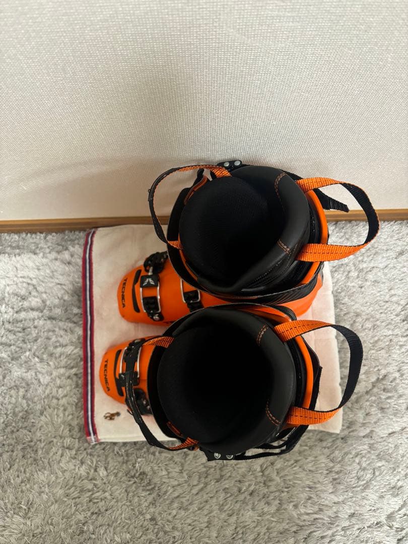 TECNICA R90 オレンジ スキーブーツ